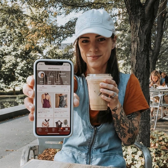 Meet Lexi Thrifts! - Picture 4 of 7